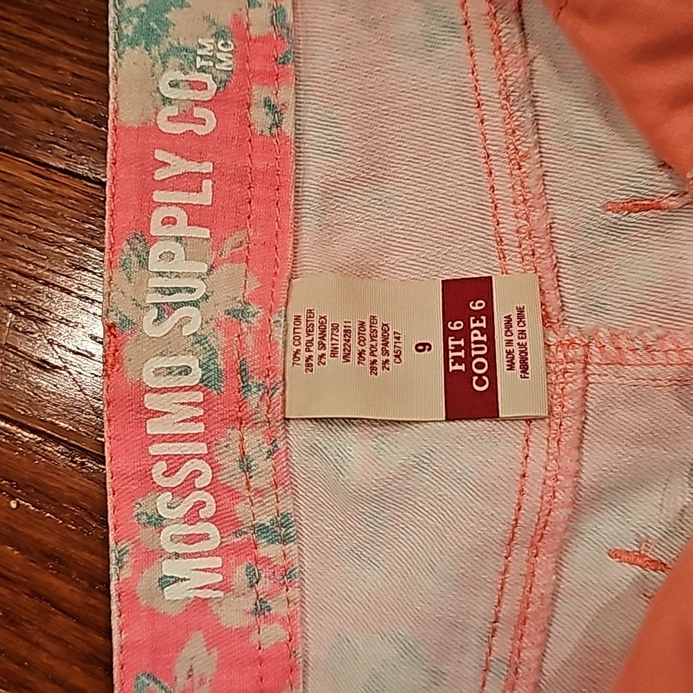Unionbay and Mossimo Shorts (3 pair) size 9 - Picture 5 of 5
